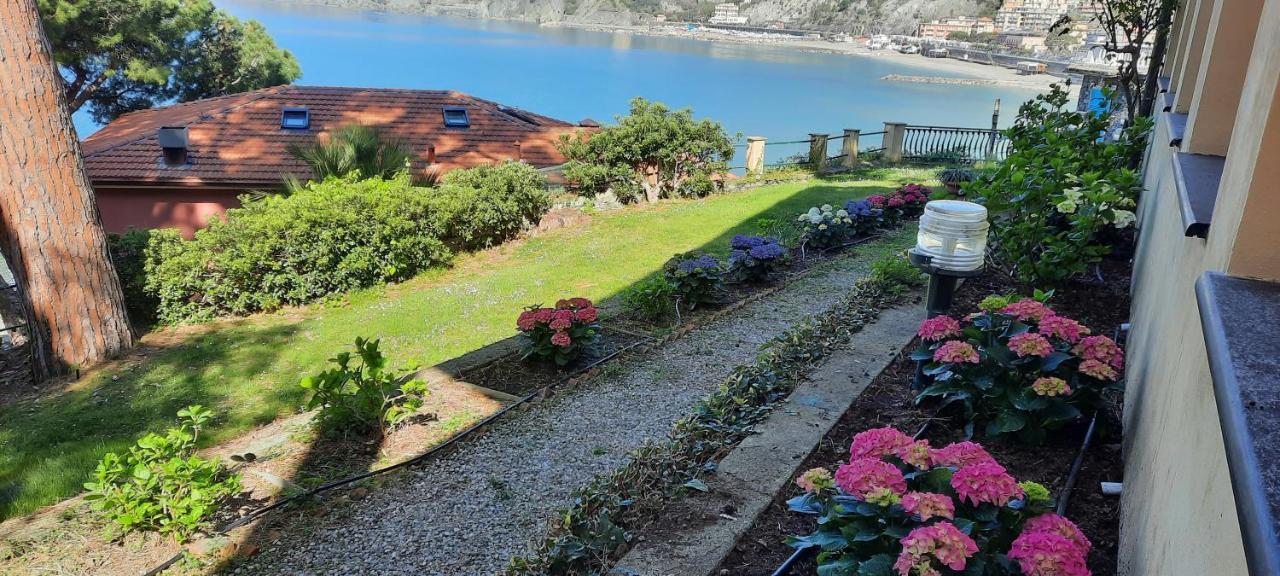 Villa Mare Blu Levanto Exterior photo