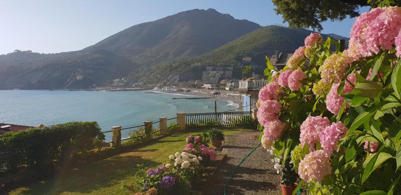 Villa Mare Blu Levanto Exterior photo